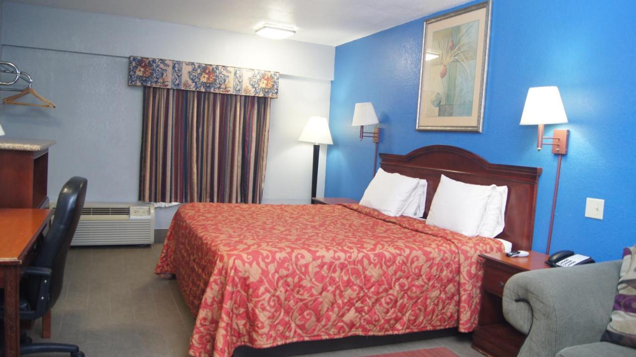 Holiday Lodge & Suites Mcalester Eksteriør billede